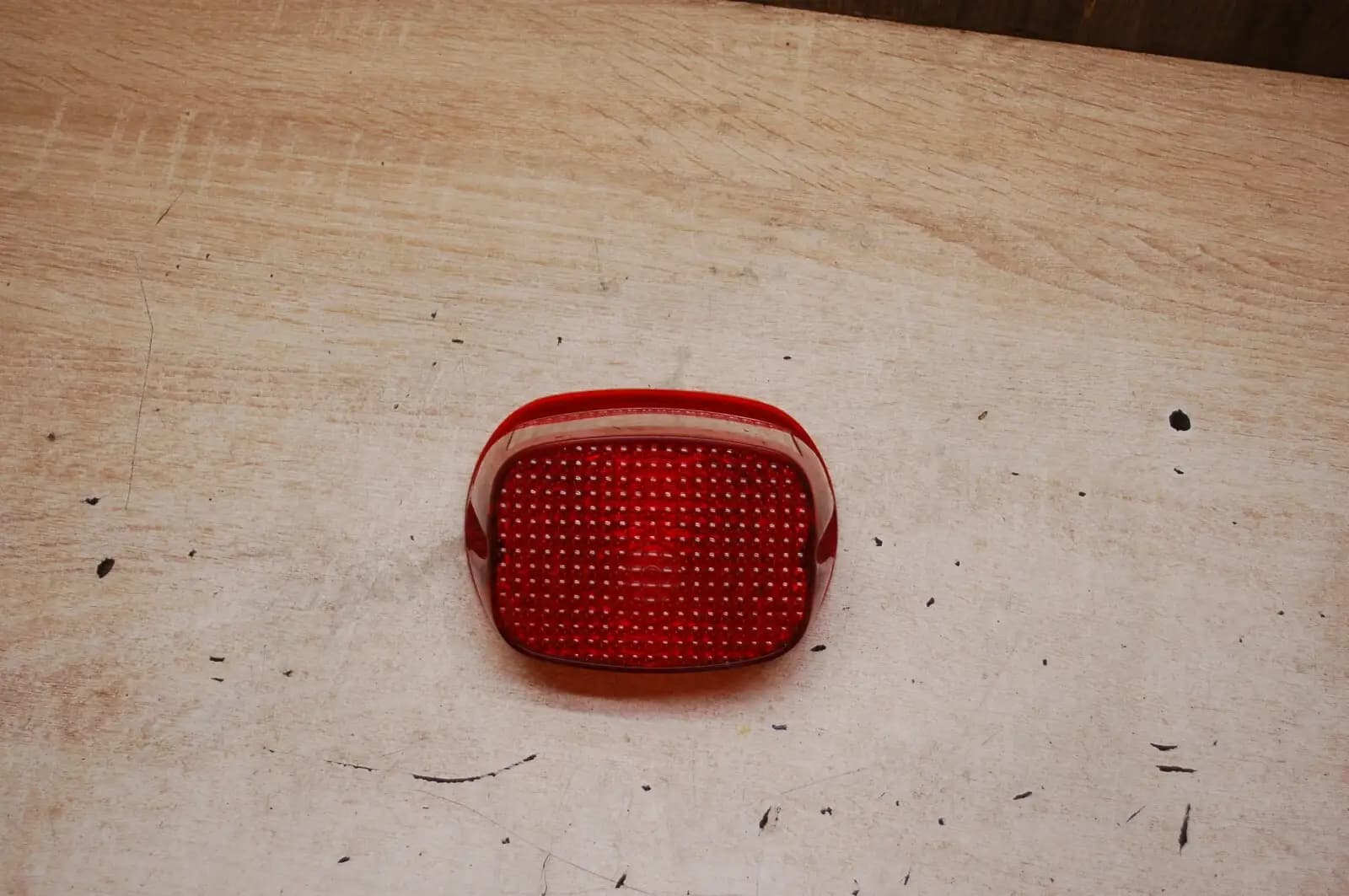 Harley Davidson Dyna Wide Glide Rear Tail Light 6837003