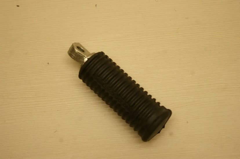 Harley Davidson Footrest Peg / Pedal