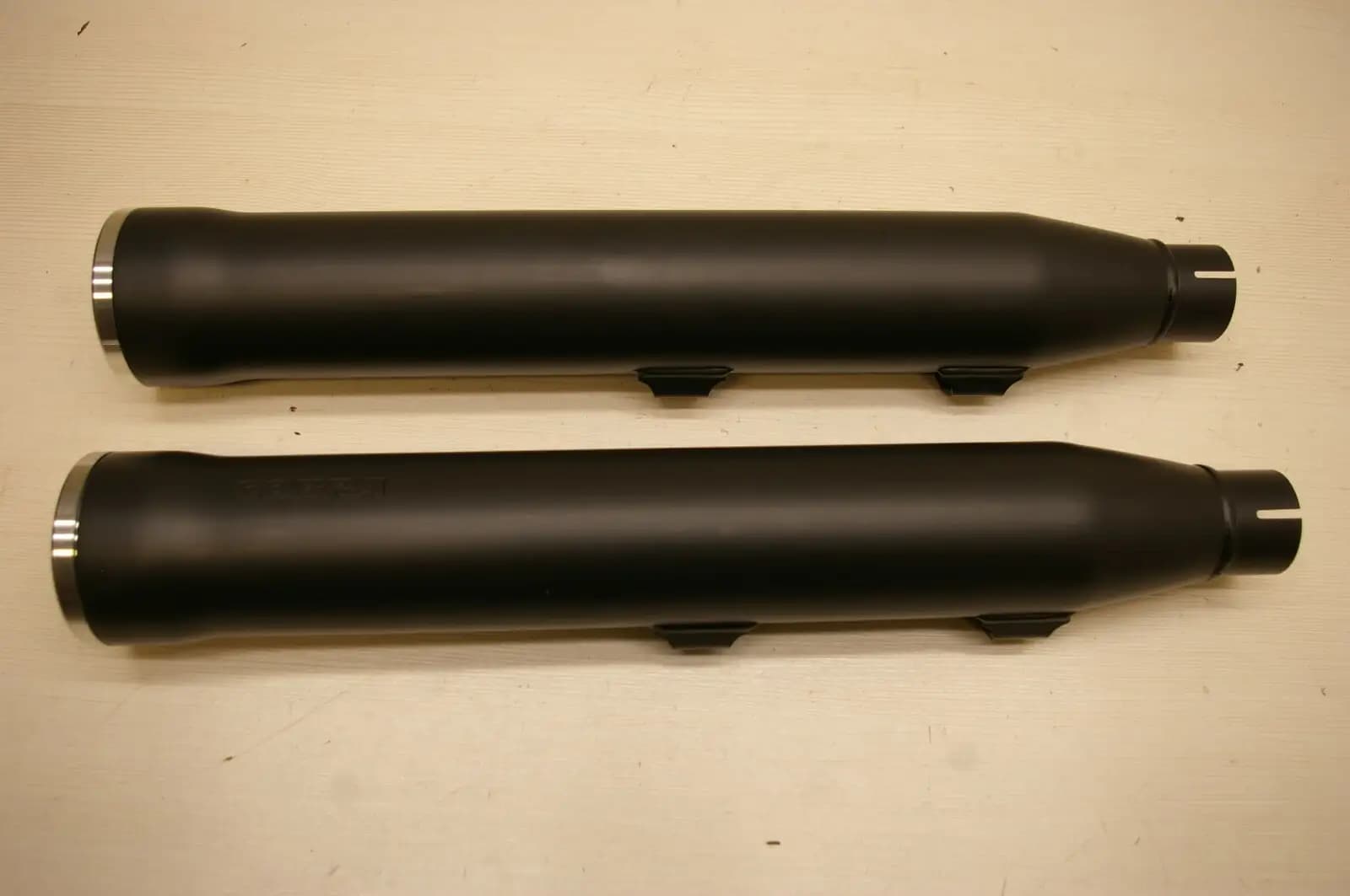 Harley Davidson FLST 2007 - 2017 Cobra Race Pro Black Exhaust Mufflers 