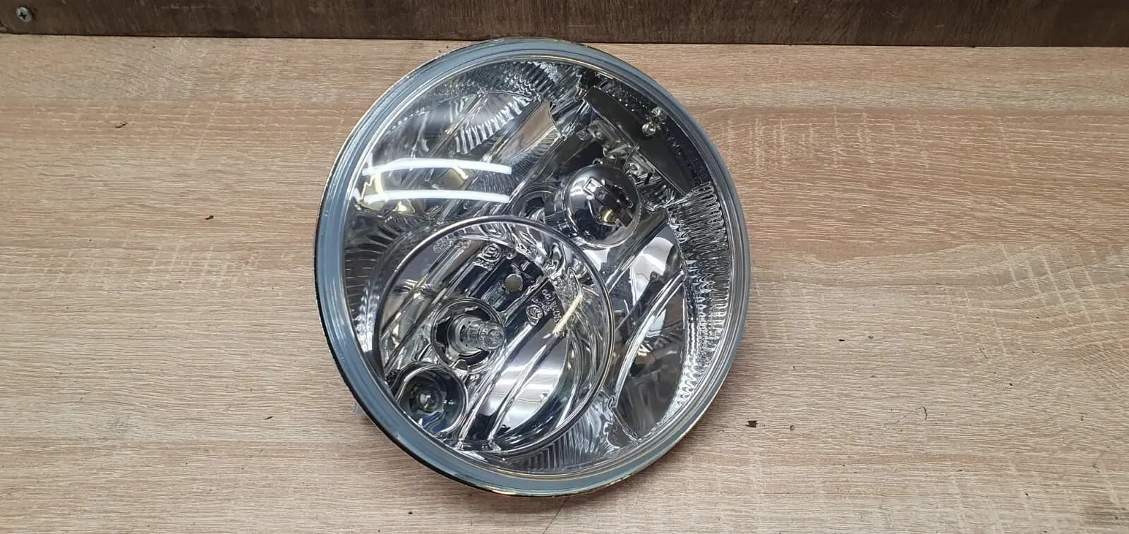  Harley Davidson Street Glide Headlight H-D PN 67700072