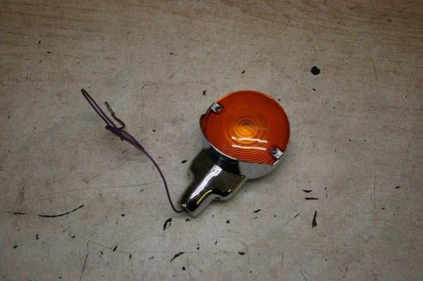 Harley-Davidson 2008 Model Road King Classic Front Turn Signal / Indicator