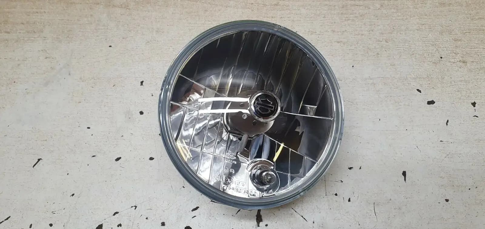 Harley Davidson SOFTAIL DYNA XL  SPORTSTER head light  headlight 68341-05A